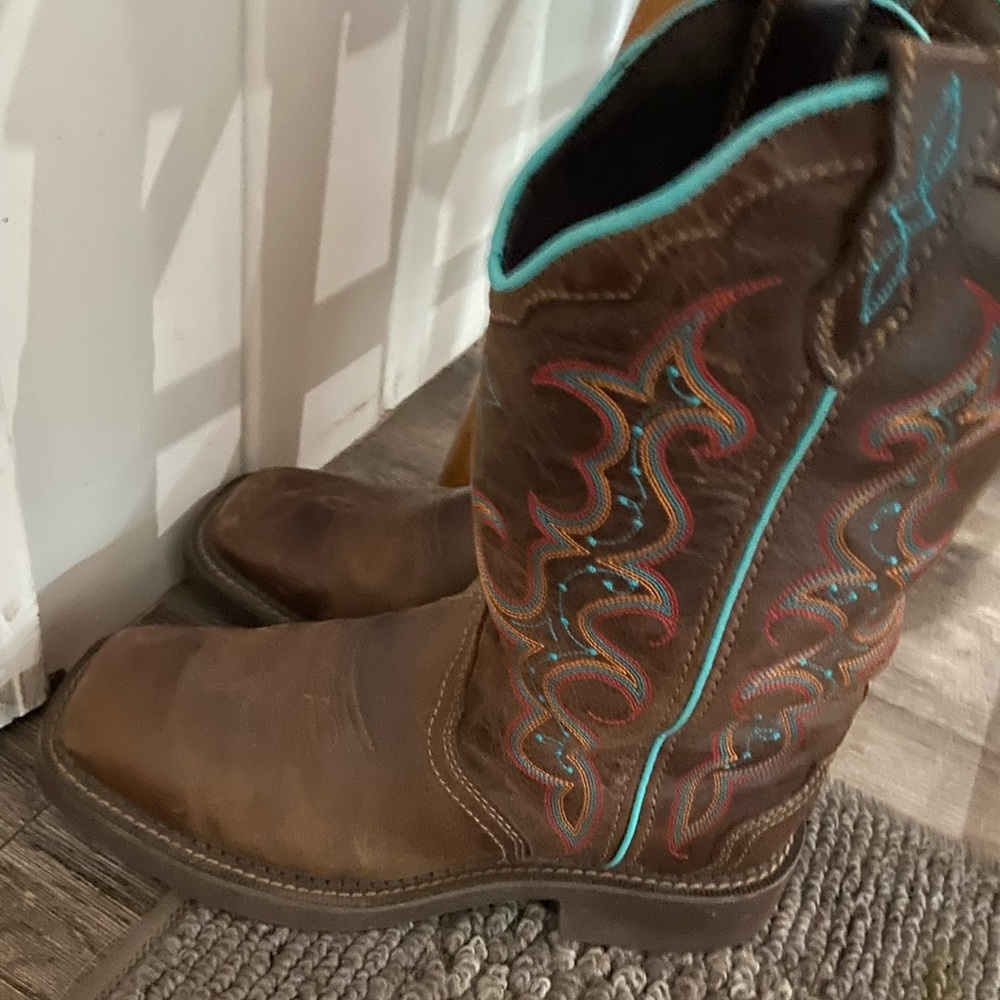 Justin Women's 12in Gypsy Cowgirl Collection Western Boots size 8.5B